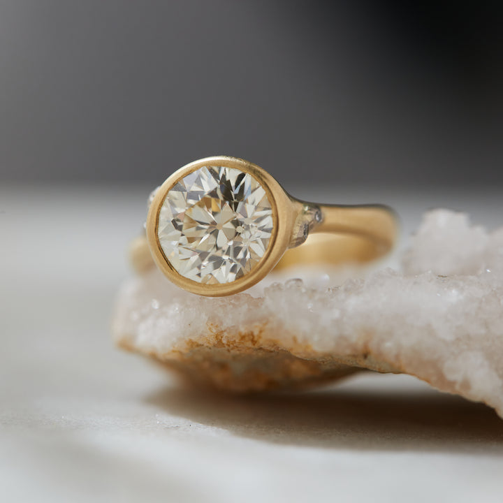 hannah blount diamond ring