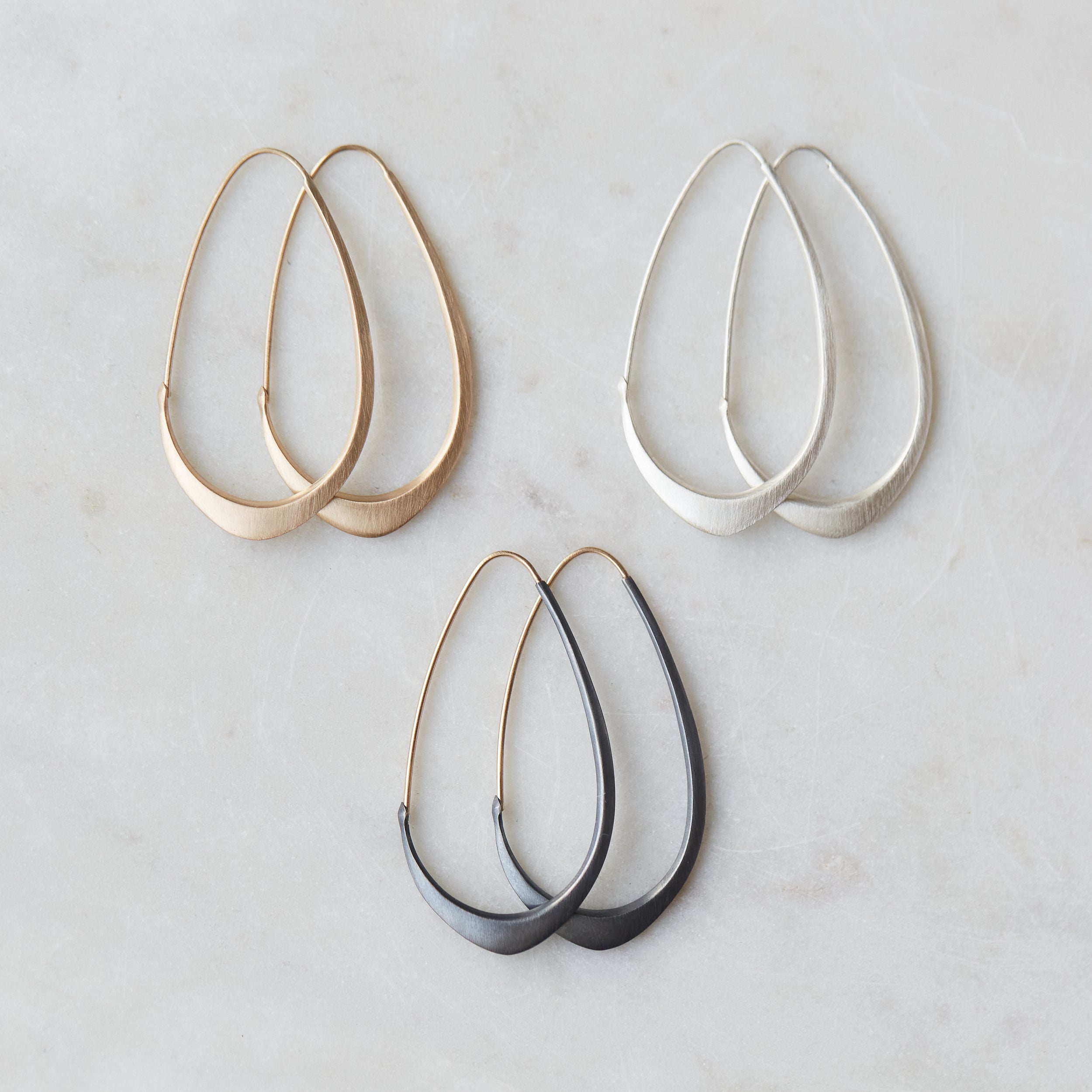 Medium Facet Hoops