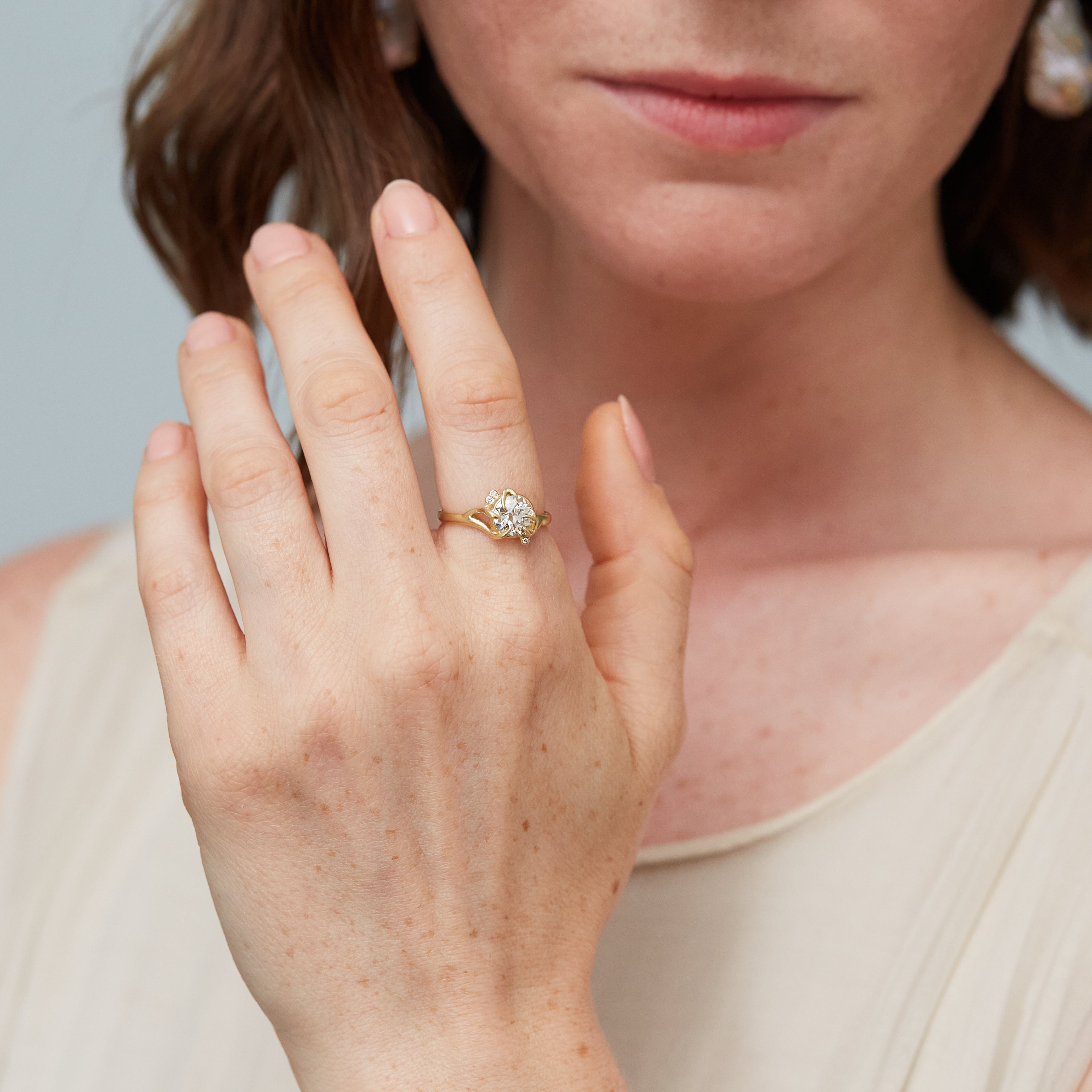 Columba Diamond Branch Waiting Ring