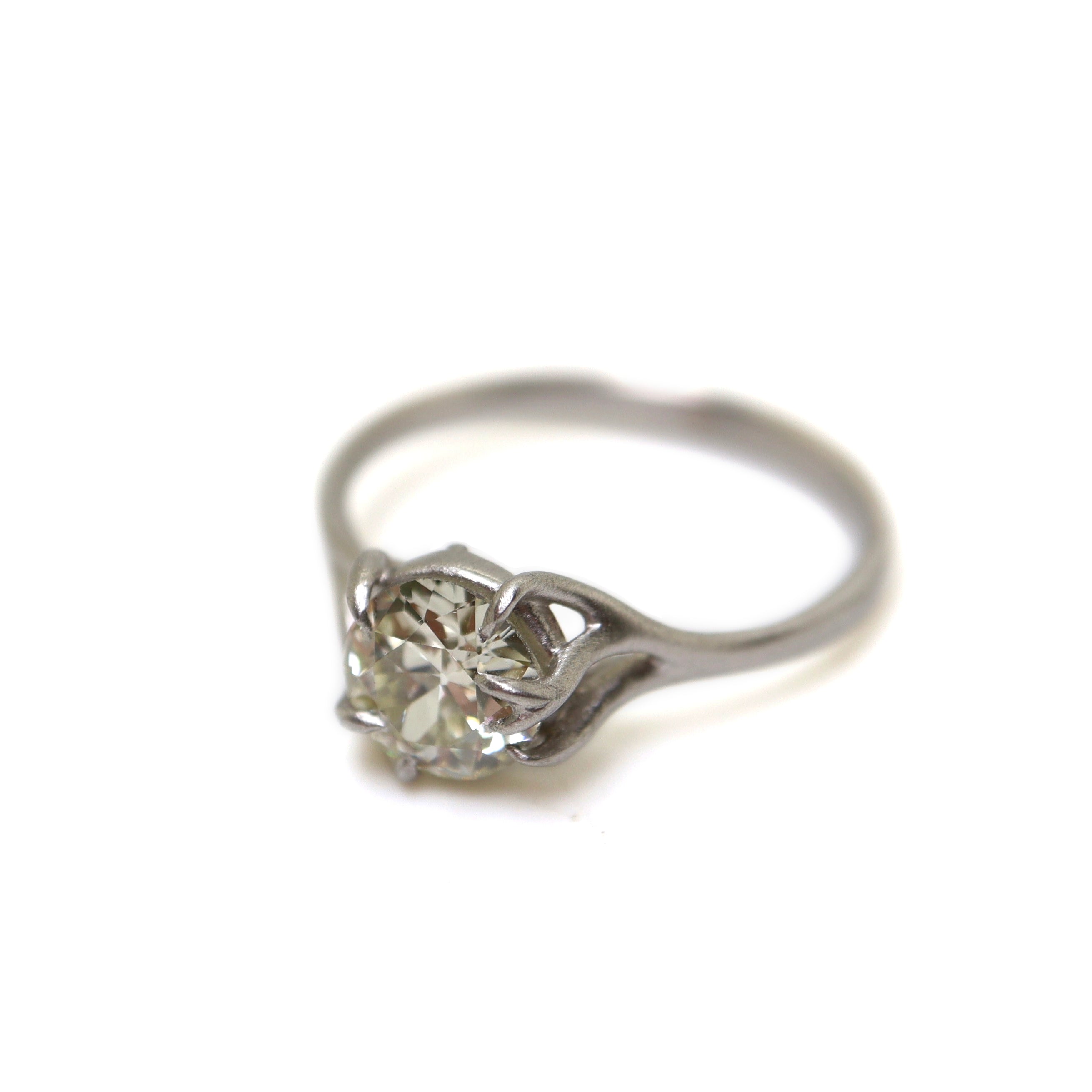 Diamond platinum branch ring