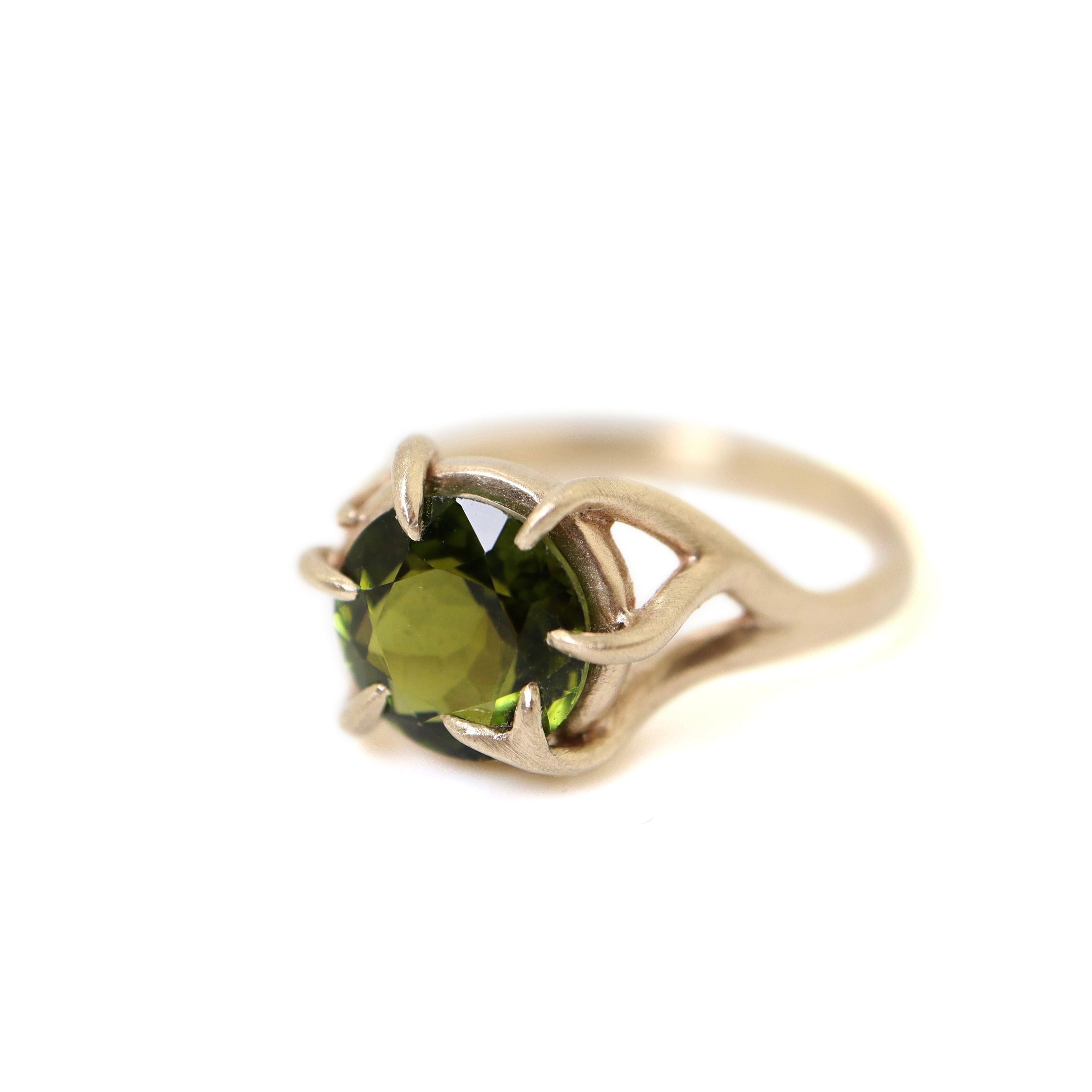 Green tourmaline branch ring