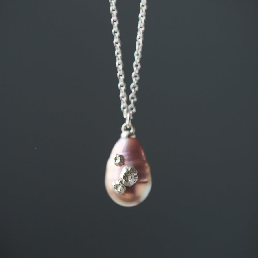pink baroque freshwater pearl necklace with silver barnacles by hannah blount jewelry