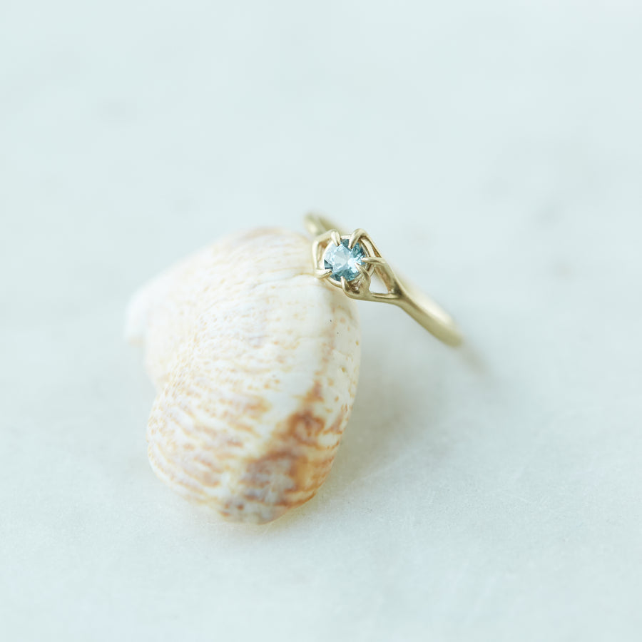 Sapphire gold branch ring handmade by Hannah Blount