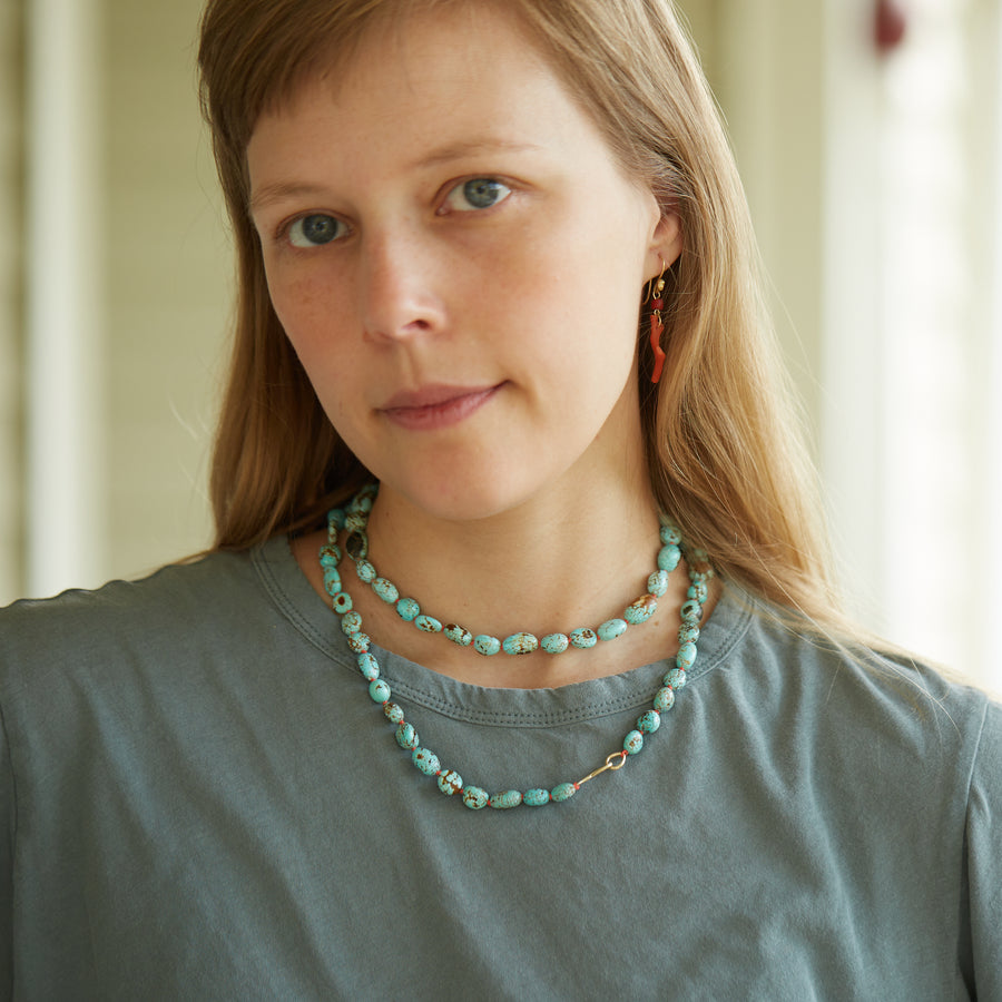 Kingman turquoise necklace red silk by Hannah Blount on person