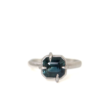 Zanahary Sapphire Vanity Ring