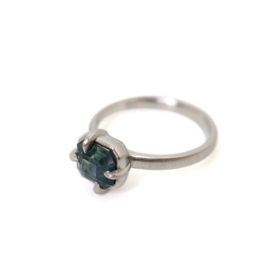 Zanahary Sapphire Vanity Ring
