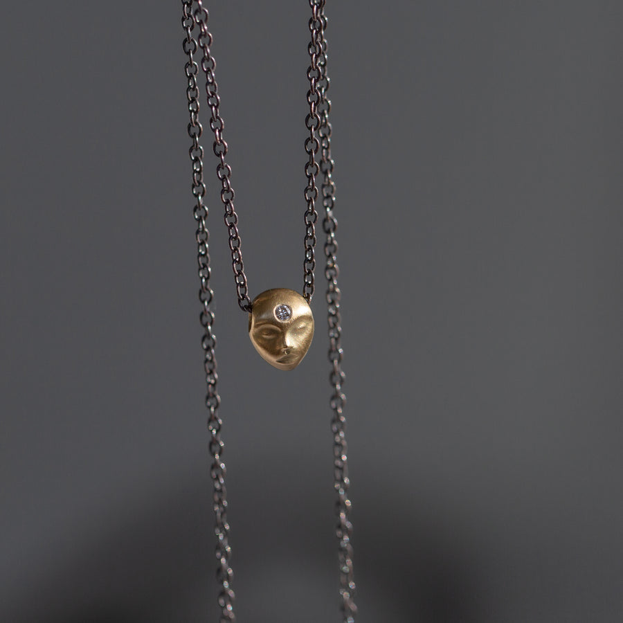 Gold cameo necklace - Hannah Blount