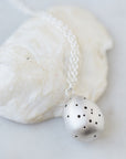 Speckled egg necklace - Hannah Blount